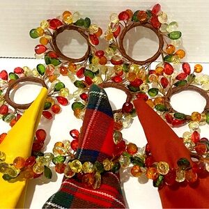 Set of 8 Festive Holiday Colored Faceted Acrylic Napkin Rings